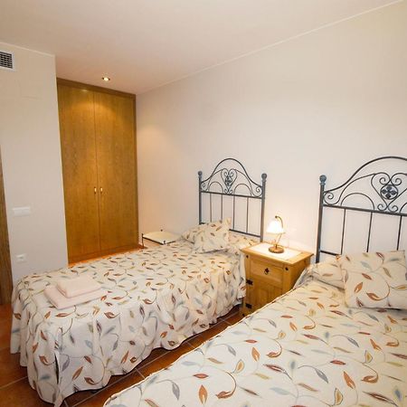 Apartamentos De Turismo Rural Las Eras Castelserás Quarto foto