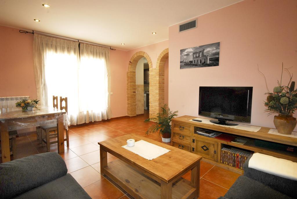 Apartamentos De Turismo Rural Las Eras Castelserás Exterior foto